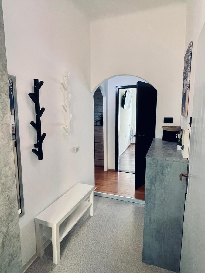 Apartman Three Queens Rijeka Exterior foto