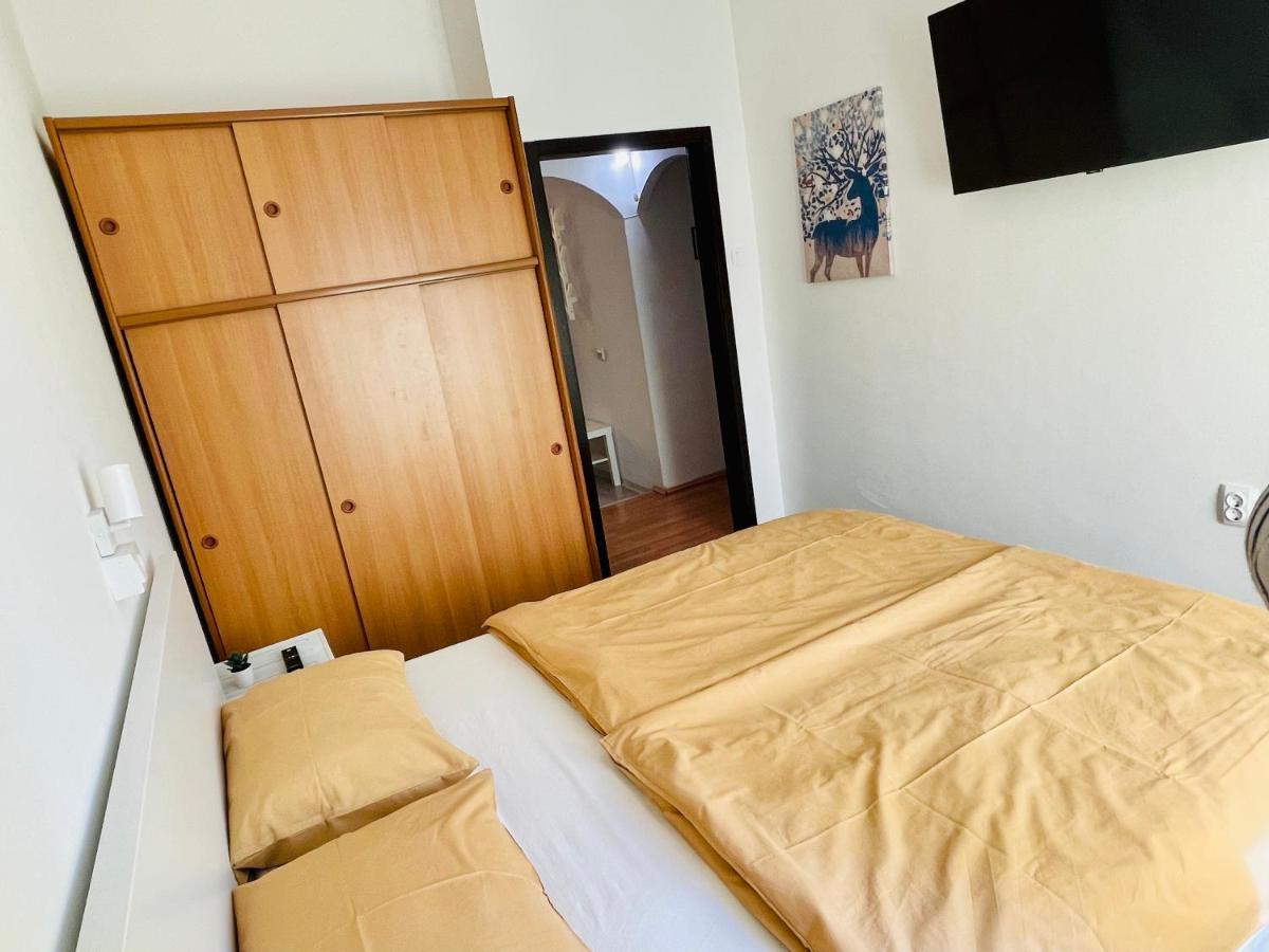 Apartman Three Queens Rijeka Exterior foto